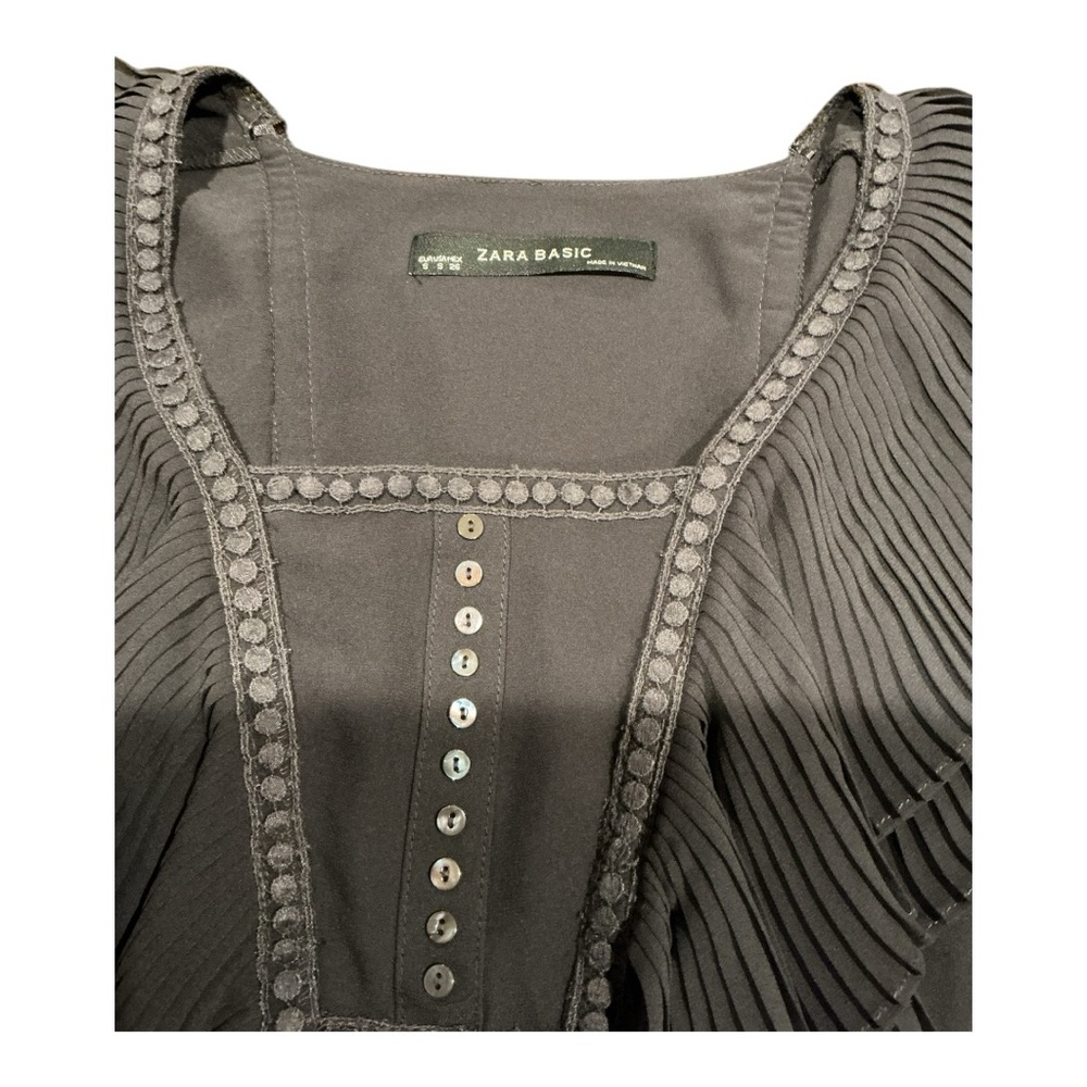 Zara Basic Dark Gray Pleated Ruffle Blouse Long S… - image 6